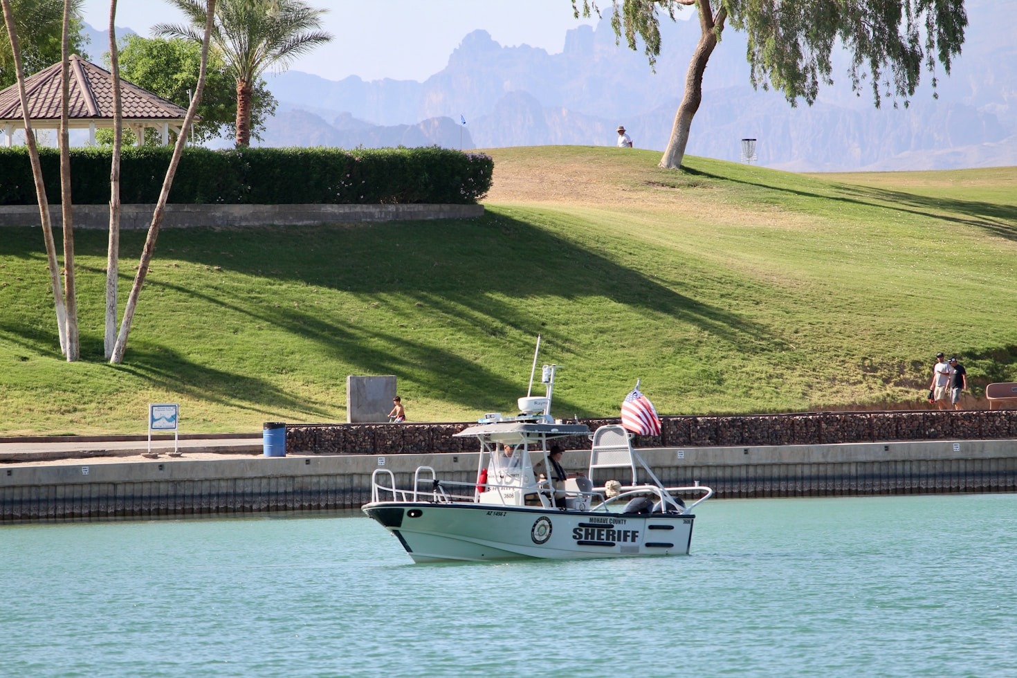Navigating Challenges: Skills Every Boater Needs
